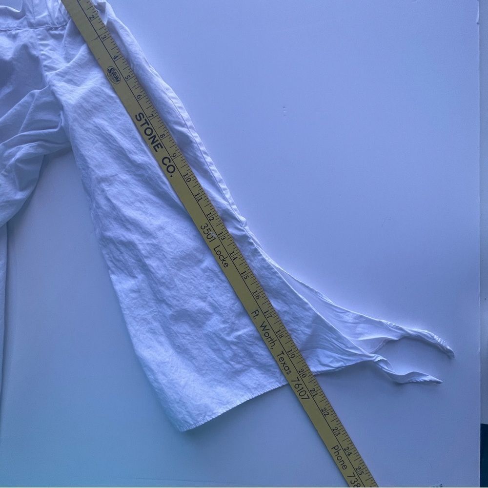 Free People Off‎ Shoulder White Cotton Shirt With Bell Sleeves, Size XS - Picture 7 of 10